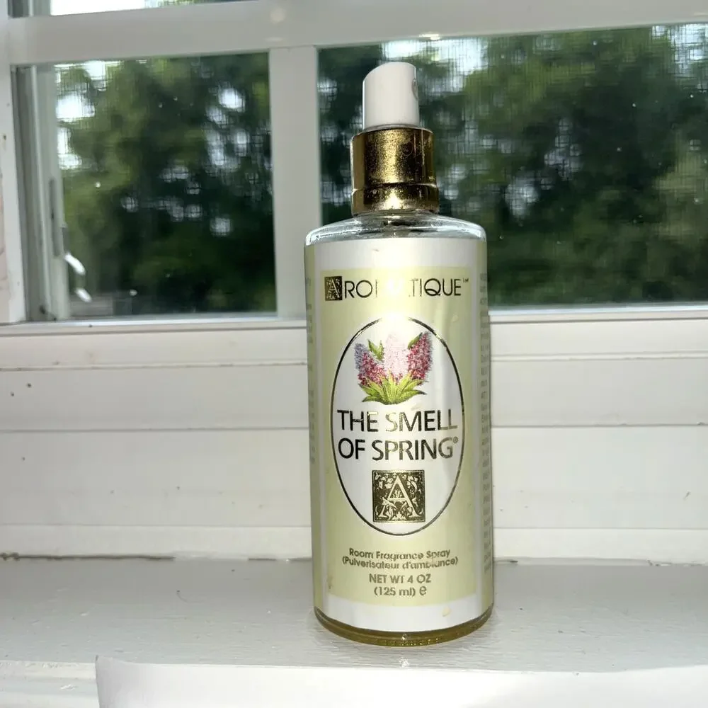 Aromatique Smell of the Tree Room Fragrance Spray 2+ oz Pine Scent Mist